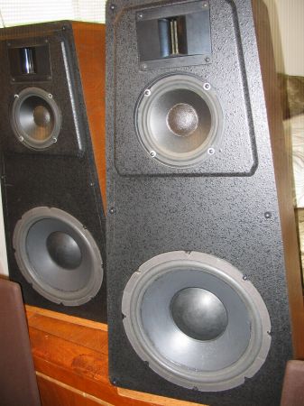 Petroff Labs Reference 3 way speakers