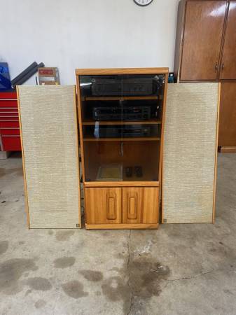 Magnepan Speakers