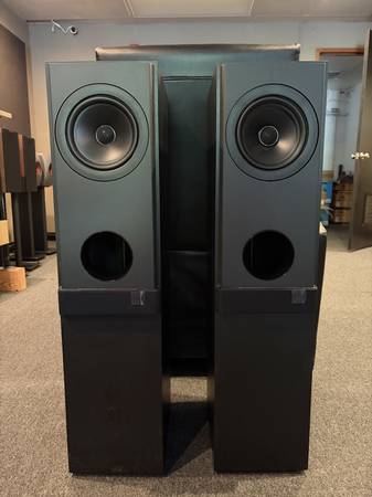 KEF Floorstanding Speakers (103/4)