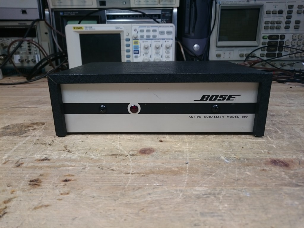 An 800 equalizer based on the Series 2 platform, in much nicer shape than the previous.