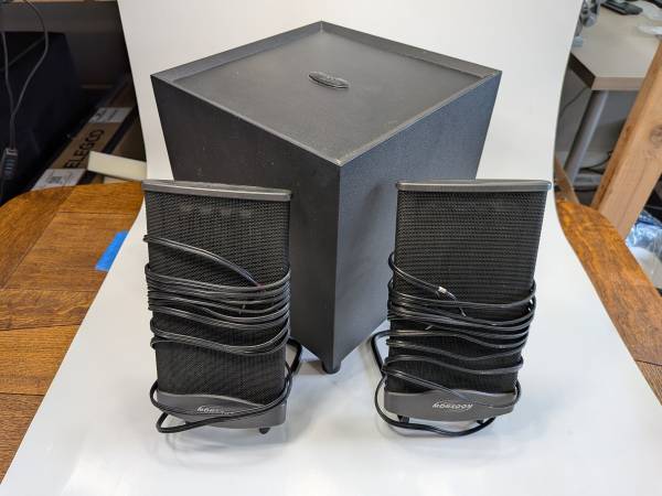 Monsoon MM 700 Planar Desktop Speakers, Parts Only