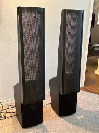 Martin Logan Ascent i, electrostatic floorstanding speakers