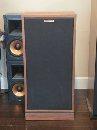Klipch Forte II speakers. Please read the entire post before messaging