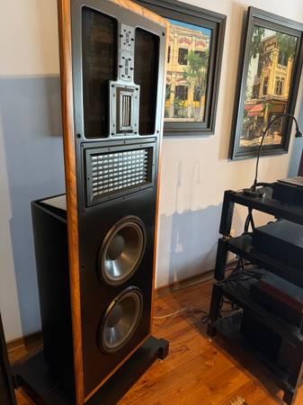 Infinity IRS Delta Audiophile Speaker system
