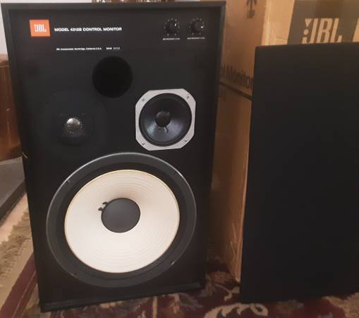 JBL 4312B Speakers in new condition