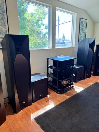 JBL Studio 590 Speakers