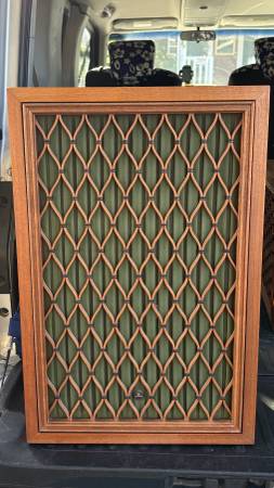 Vintage pair of Pioneer Speakers CS-99A