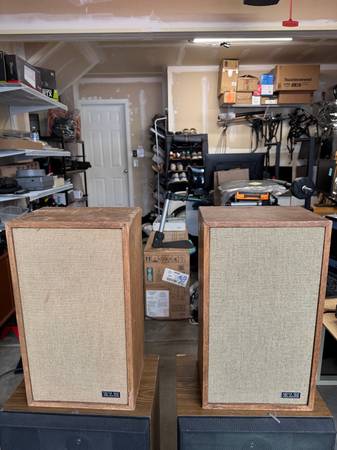 KLH Model 24 Vintage Speaker Pair – $60 OBO