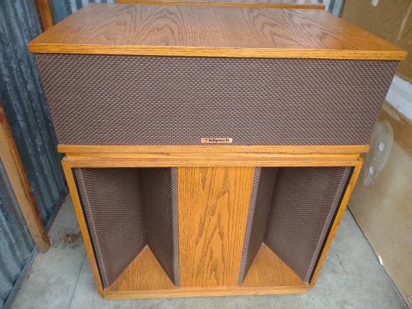 Klipsch Belle Loudspeakers in SUPERB condition Oiled Oak