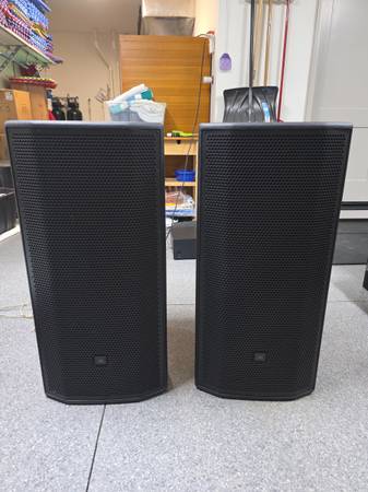 JBL PRX835W Active 3Way Powered Full Range Speaker Pair 1500W Amplifie